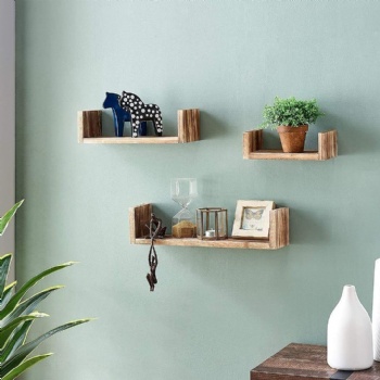 Wood-walled U-shaped shelves