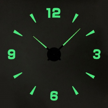 Glow-in-the-dark DIY wall clock