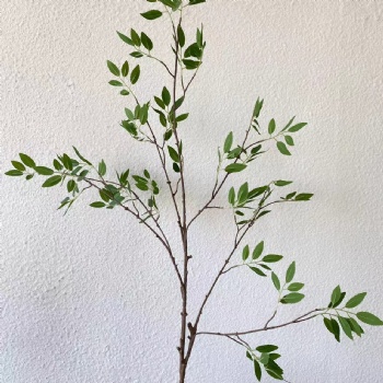 Artificial banyan tree branches and leaves